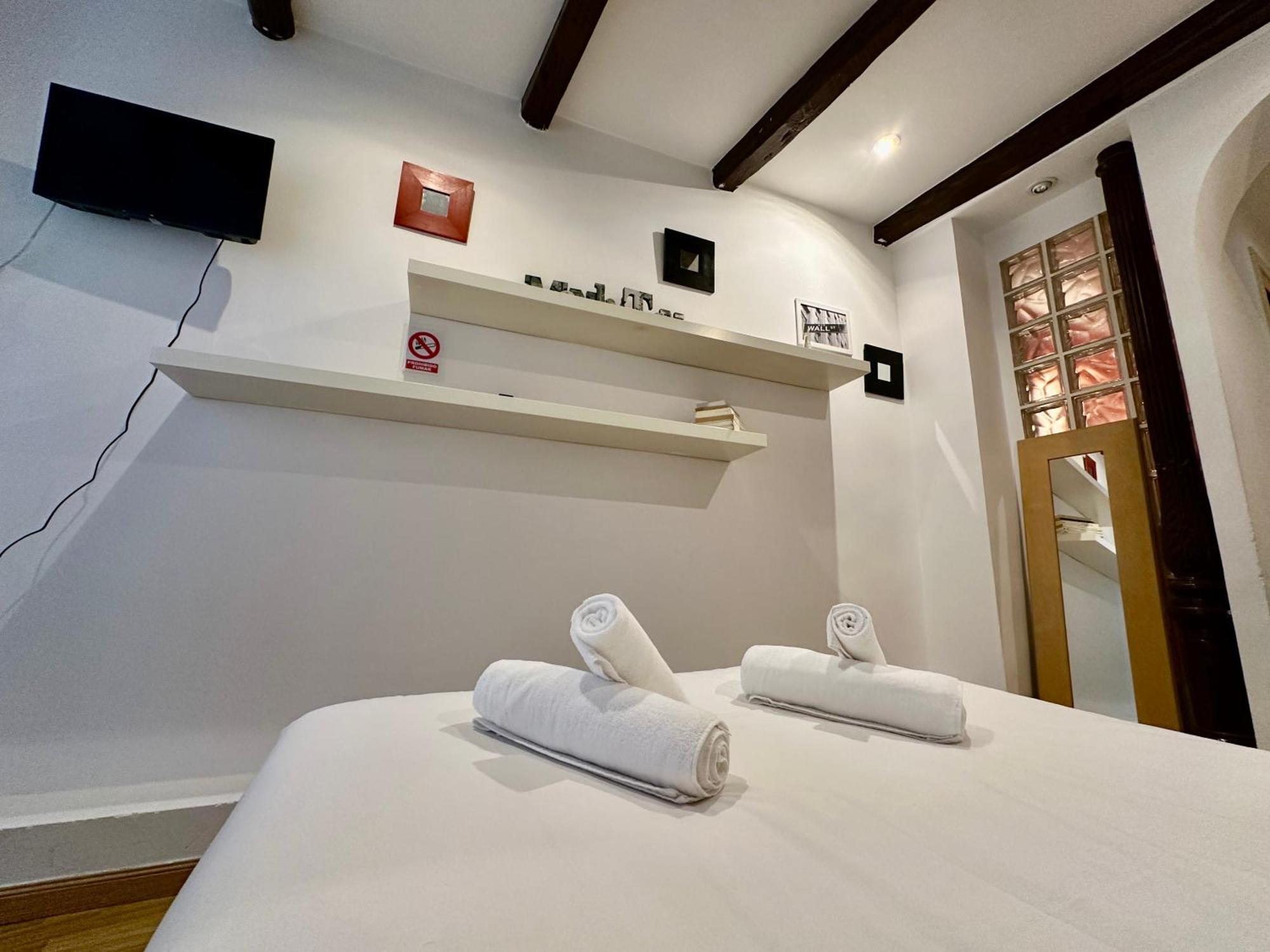 Wakaflats 3, Centro Madrid, Chueca, Barbi Apartment Luaran gambar